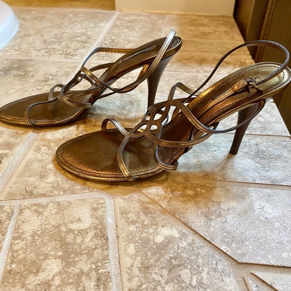 Louis Vuitton Metallic Bronze Sandals - Picture 2 of 9